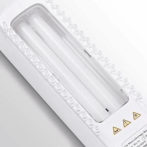 Close-up of BU-10 Philips UVB lamp window and detachable comb attachment